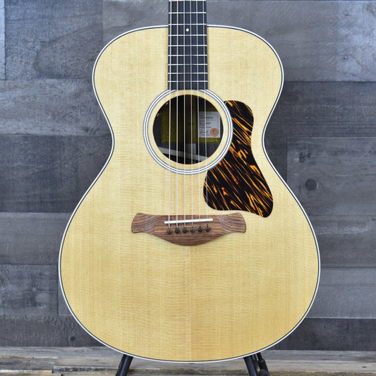Taylor Gold Label 712e