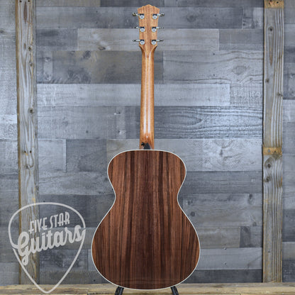 Taylor Gold Label 712e