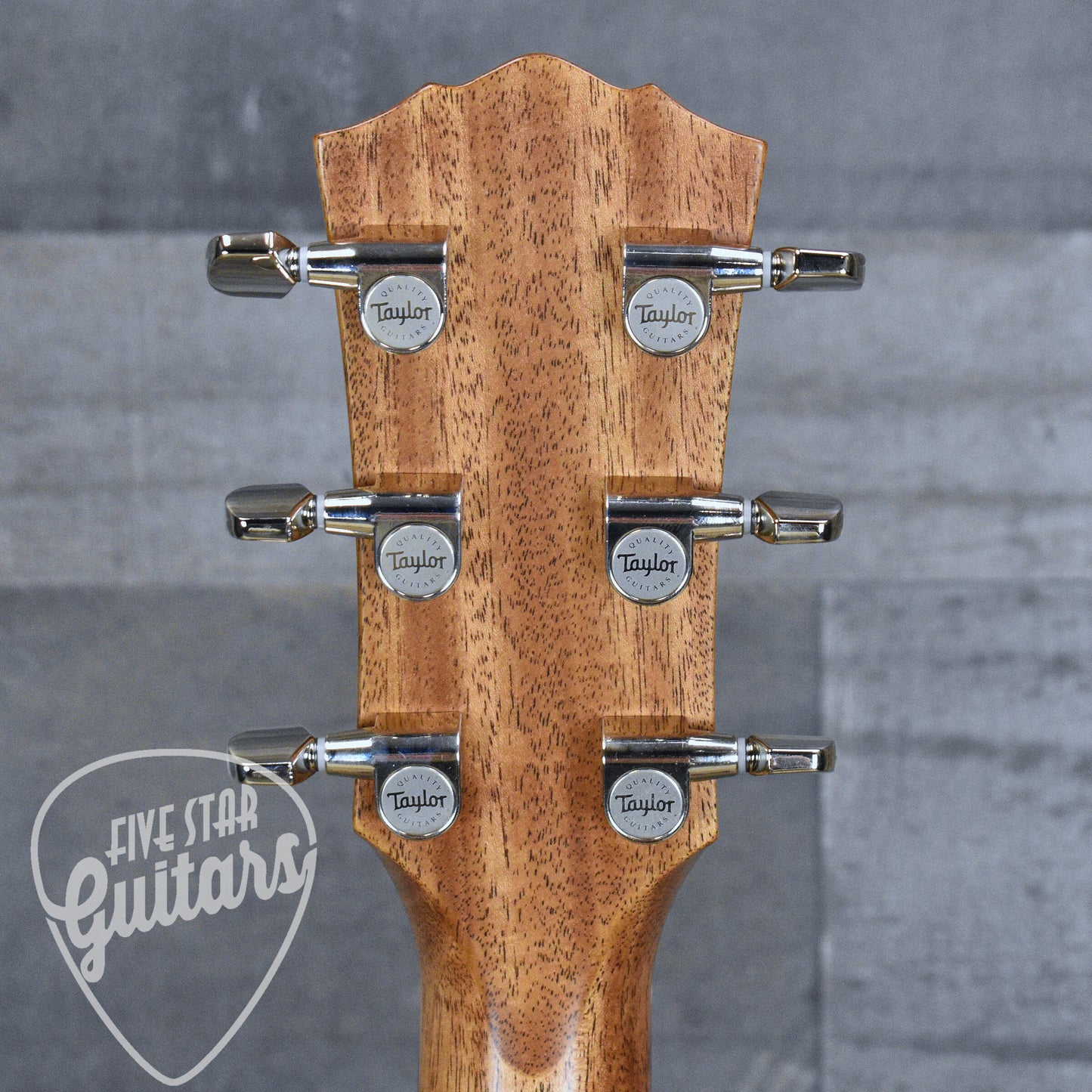 Taylor Gold Label 712e