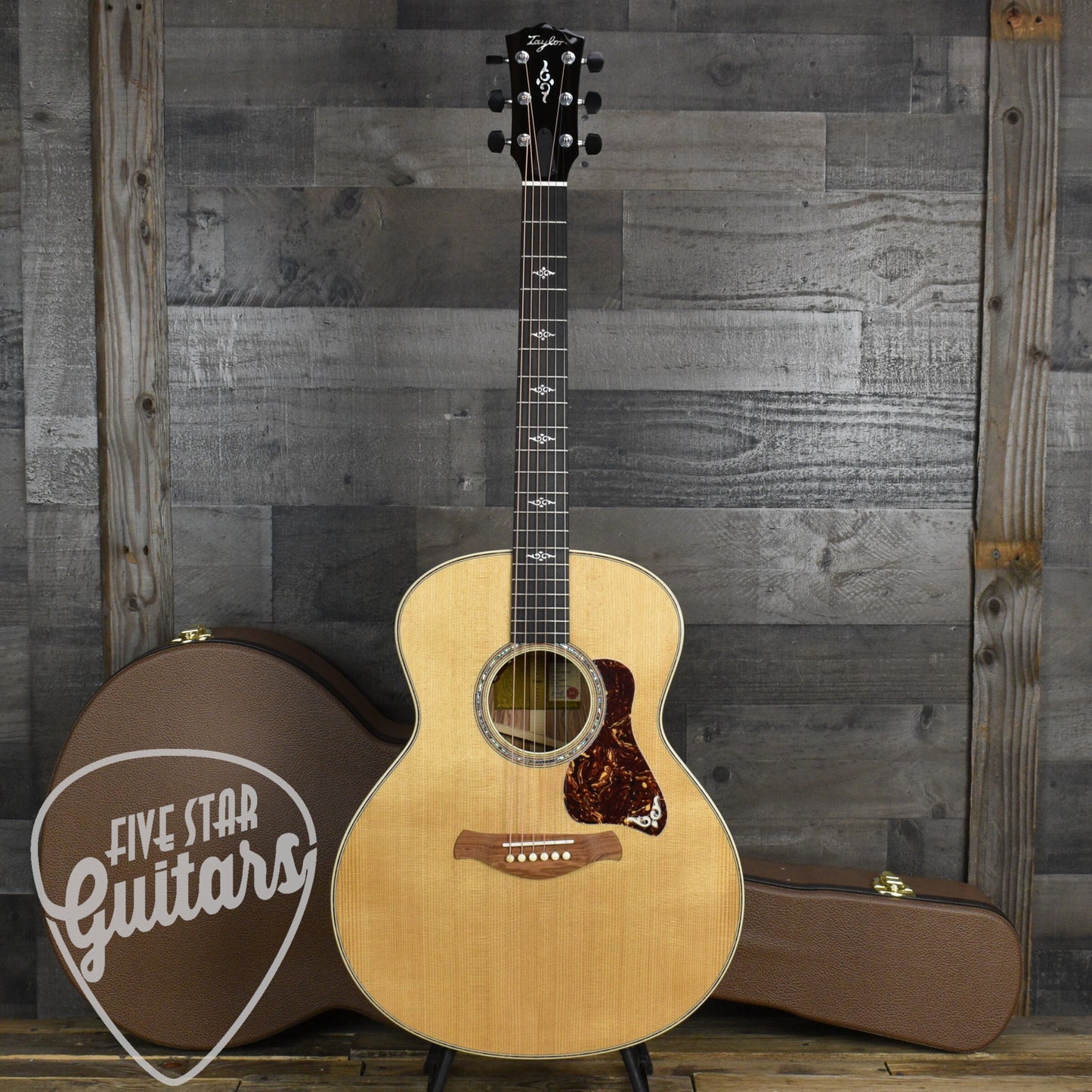 Taylor Gold Label 814e - Natural with Hardshell Case