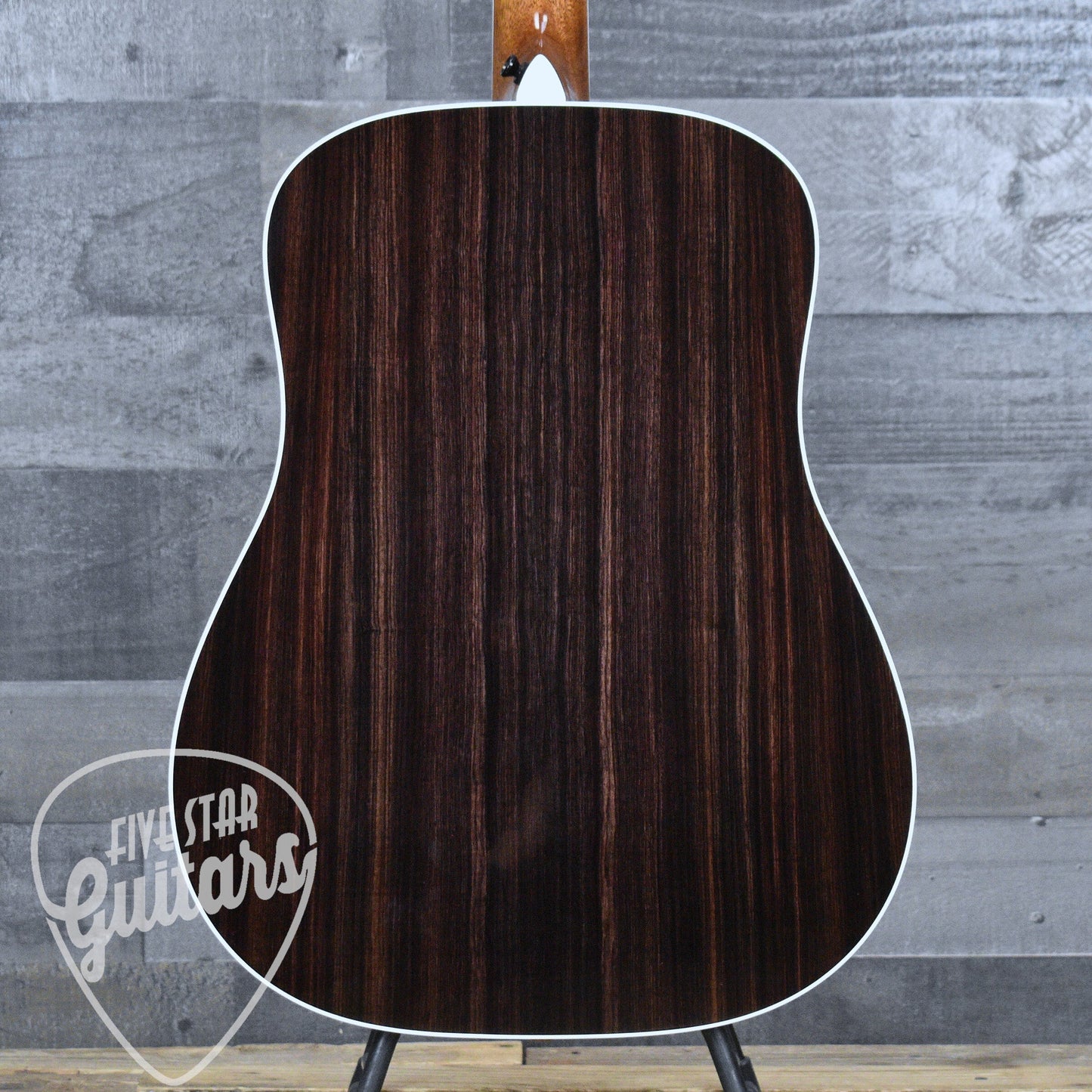 Taylor Legacy 810e - Natural with Hardshell Case