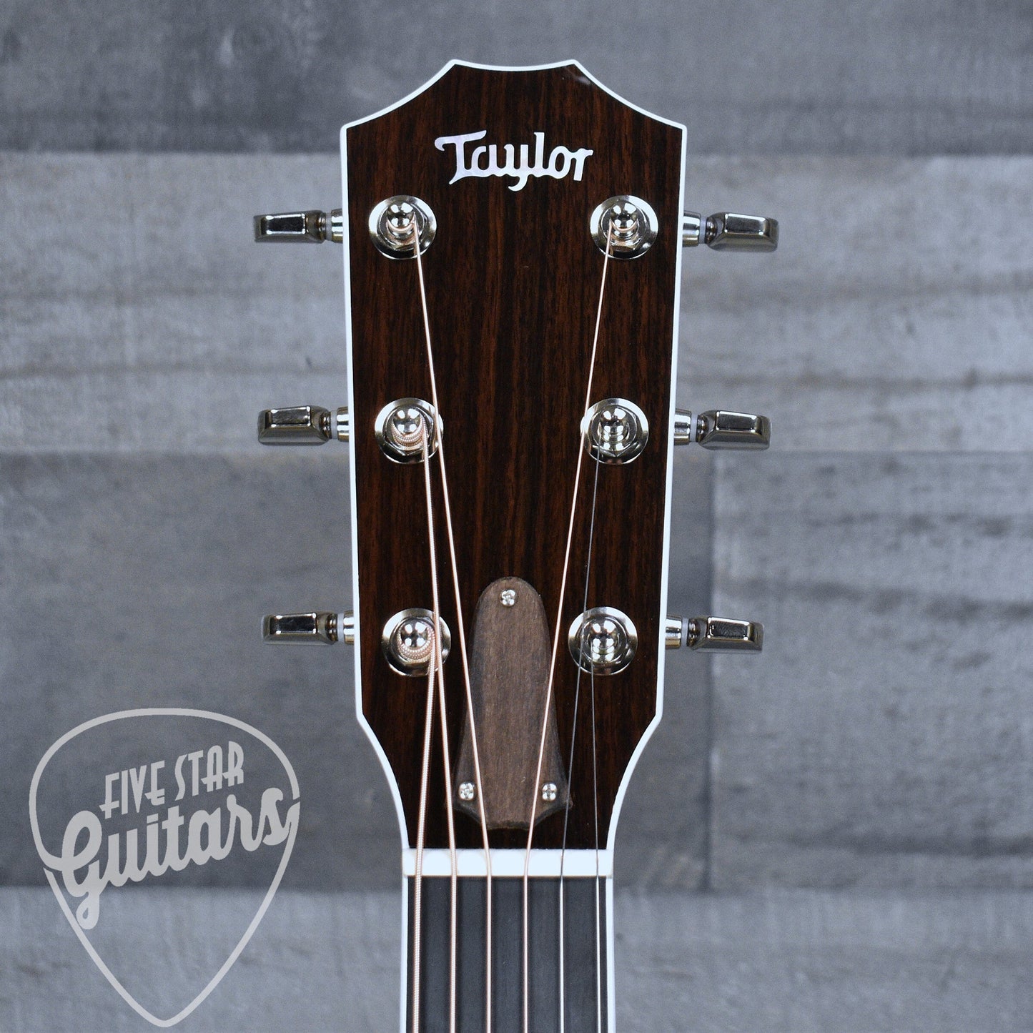 Taylor Legacy 810e - Natural with Hardshell Case
