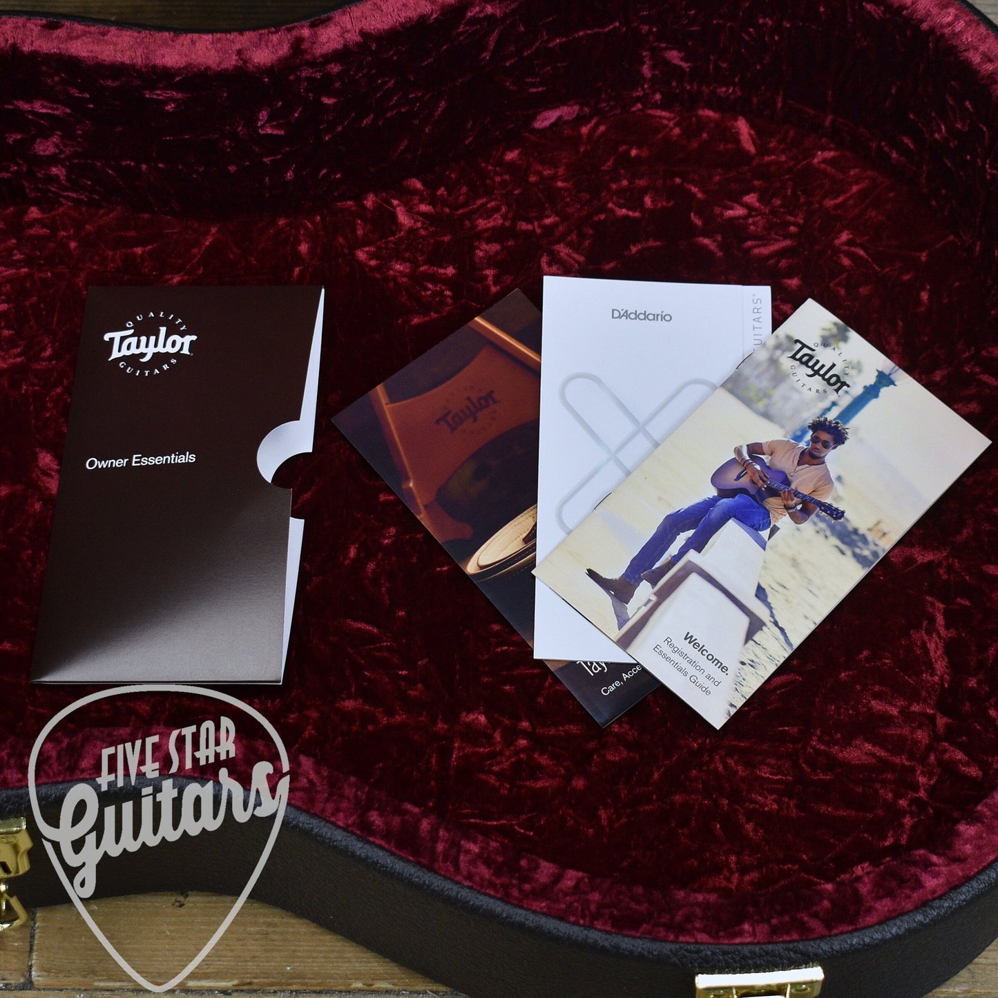 Taylor Legacy 810e - Natural with Hardshell Case