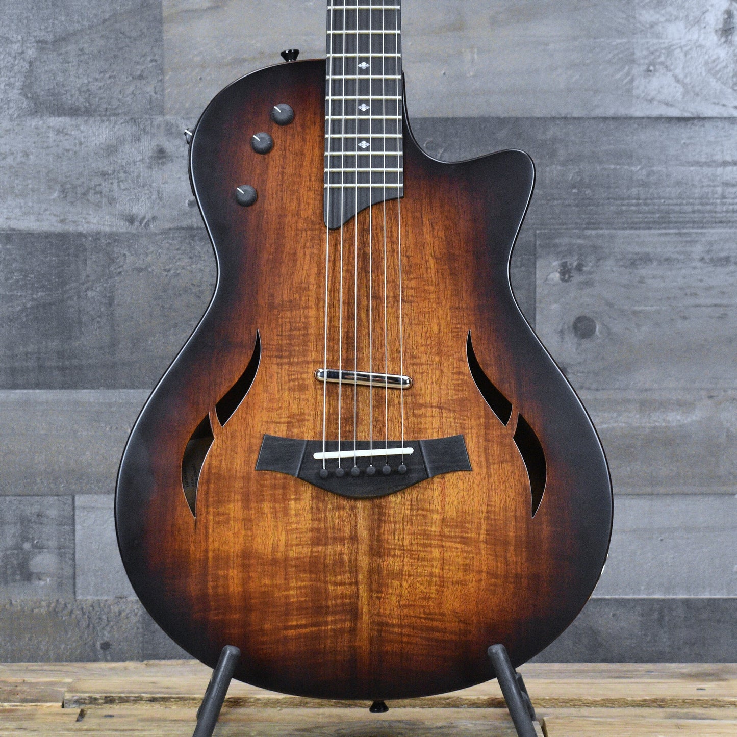 Taylor T5z Classic  Hawaiian Koa Top Shaded Edgeburst
