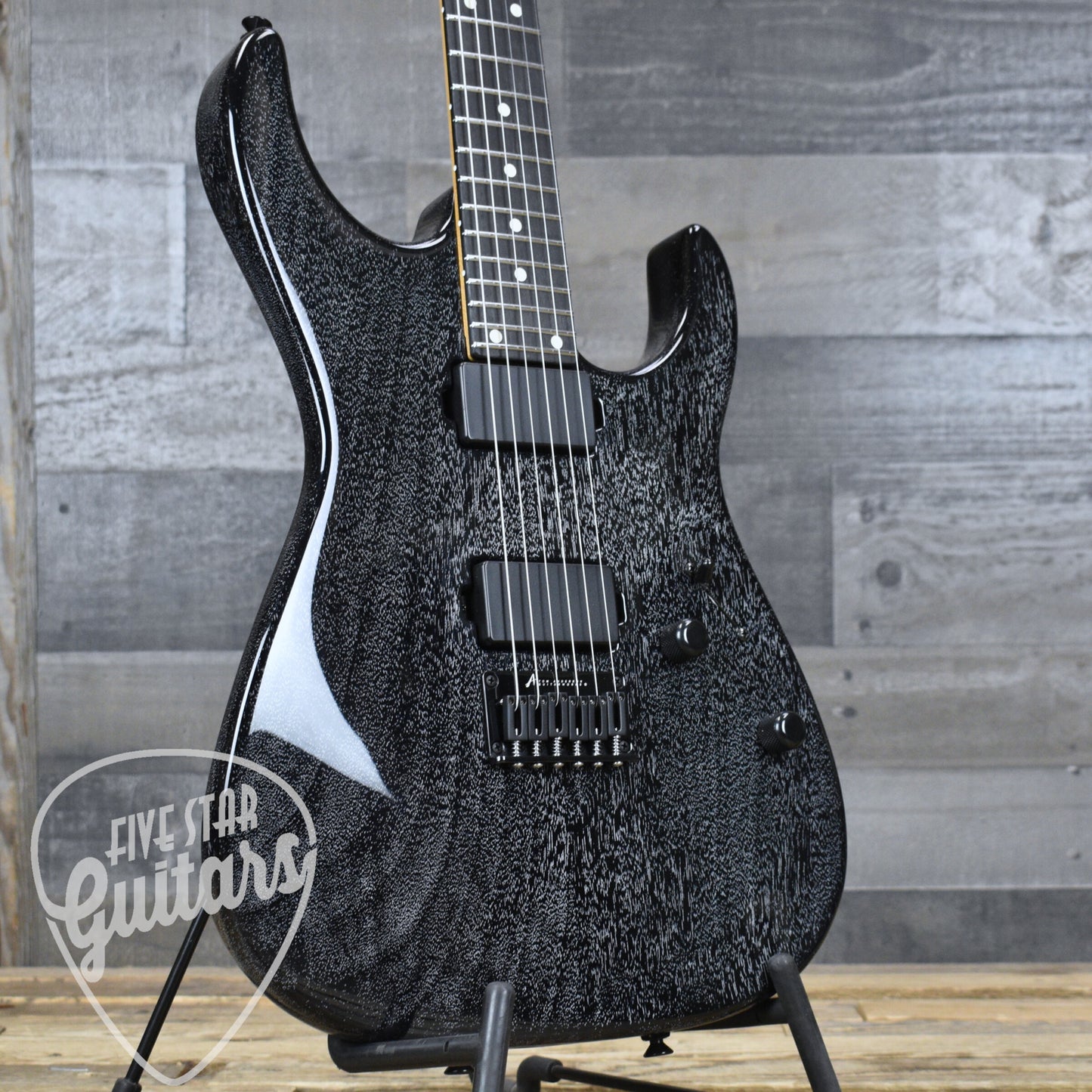 Tom Anderson Angel Player - Black with White Dog Hair with Hardshell Case