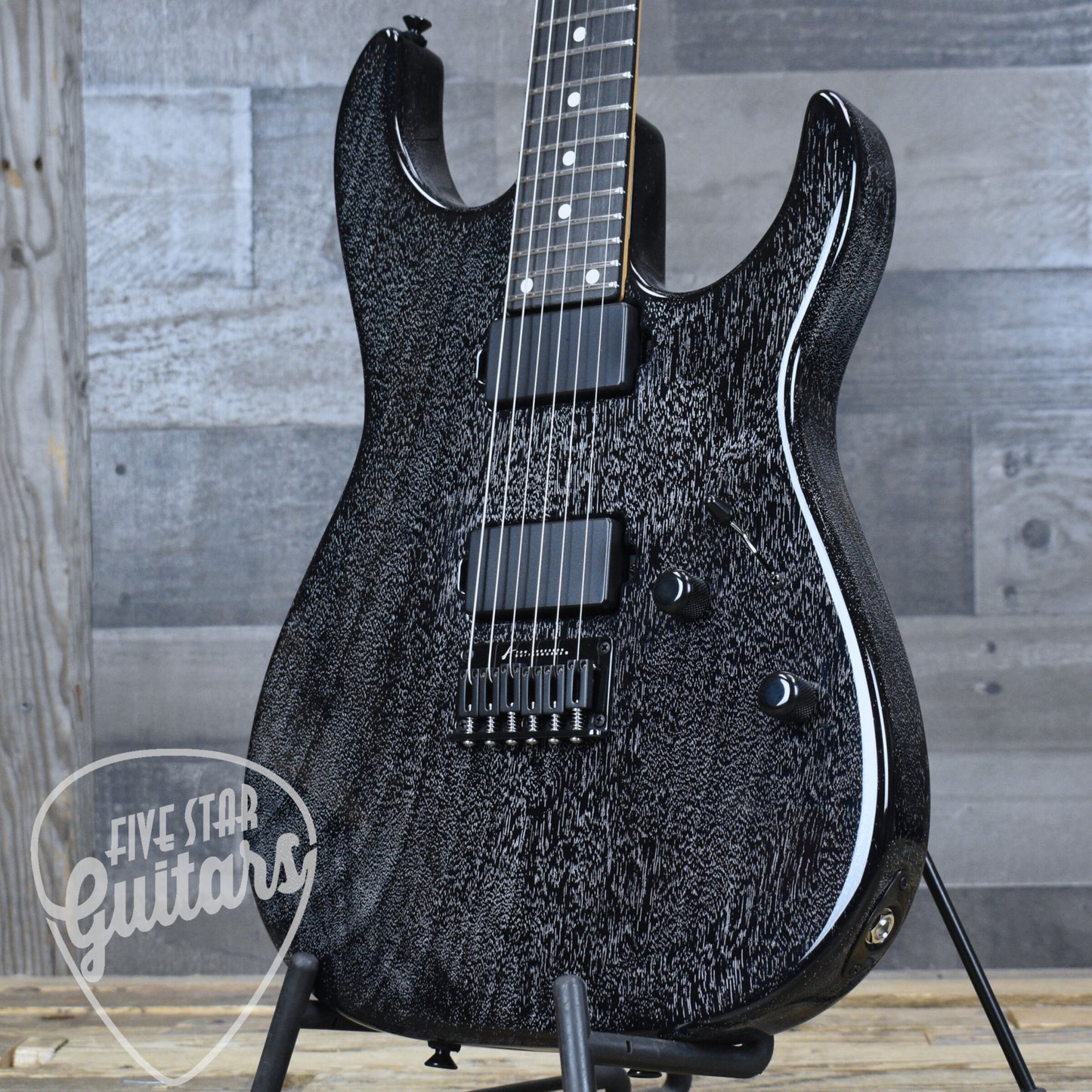 Tom Anderson Angel Player - Black with White Dog Hair with Hardshell Case
