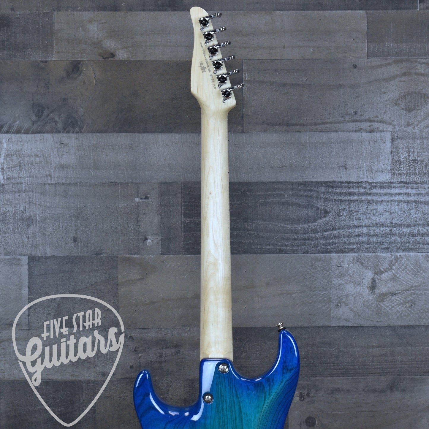 Tom Anderson Classic - Bora to Transparent Blue Burst with Gigbag