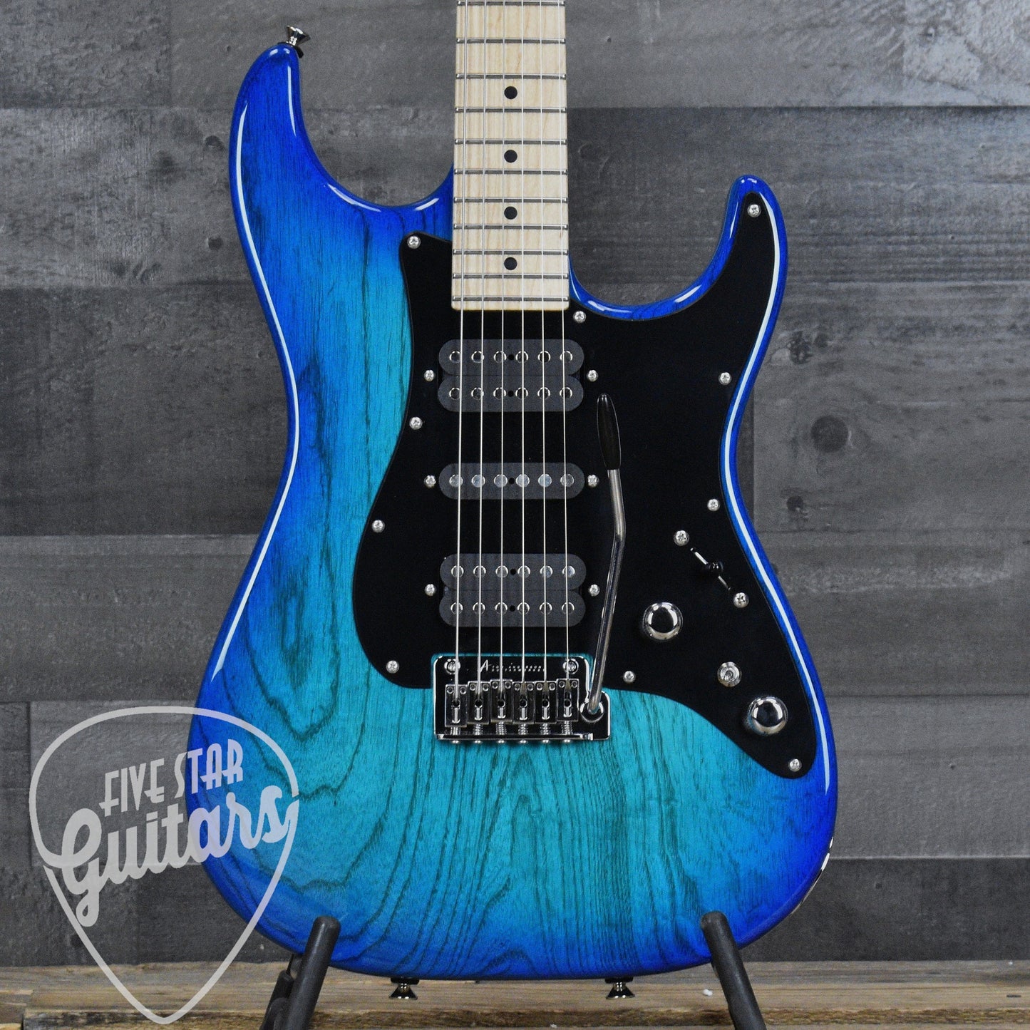Tom Anderson Classic - Bora to Transparent Blue Burst with Gigbag