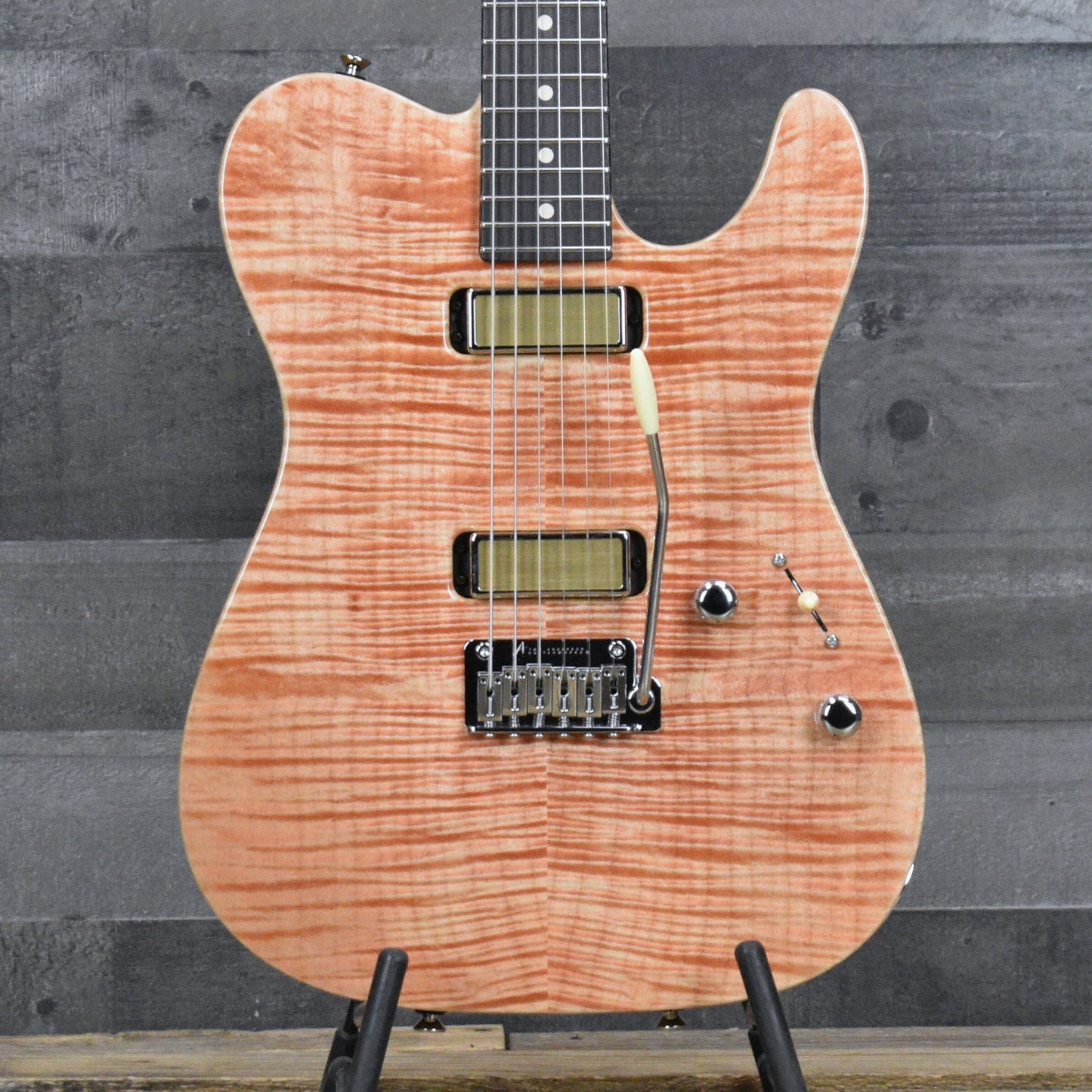 Tom Anderson Cobra - Natural Coral with Gigbag