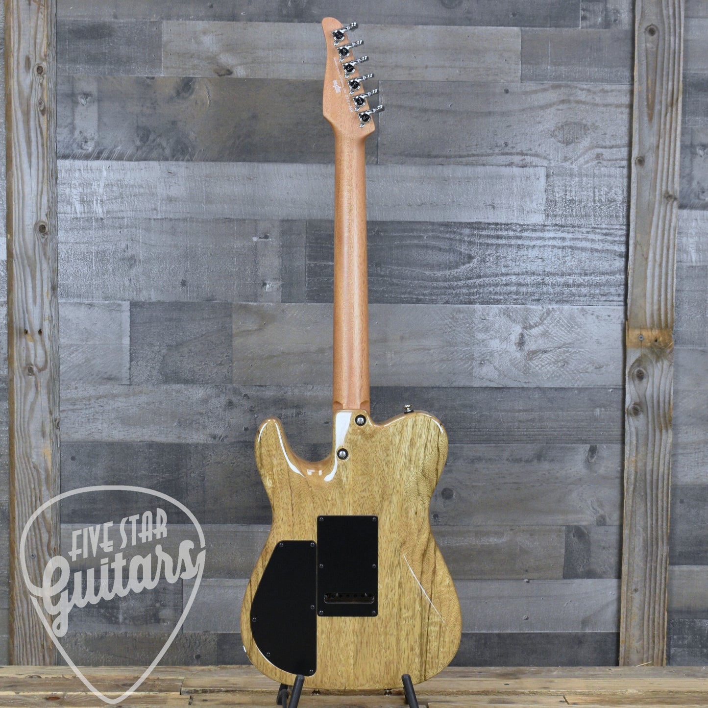 Tom Anderson Cobra - Natural Coral with Gigbag