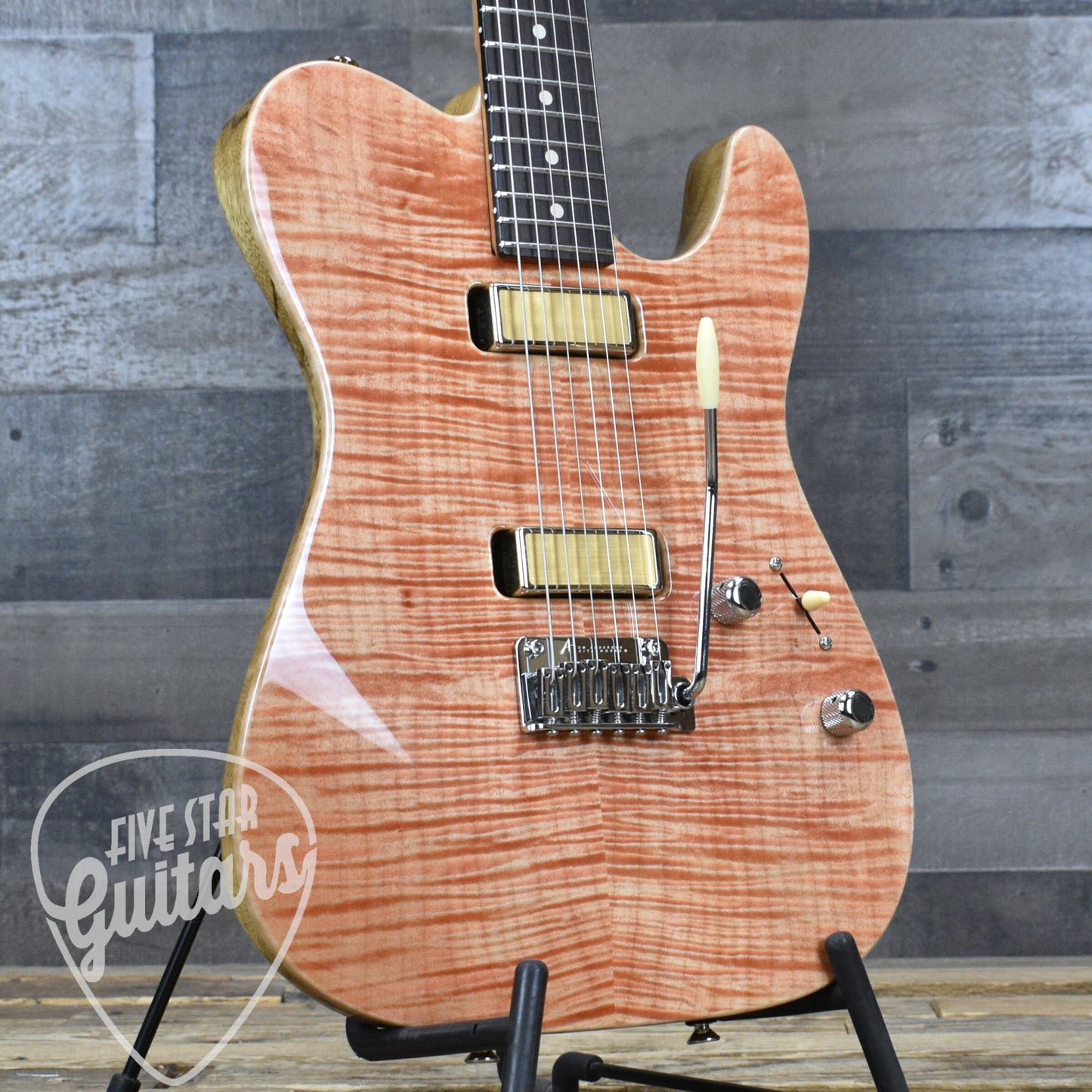 Tom Anderson Cobra - Natural Coral with Gigbag