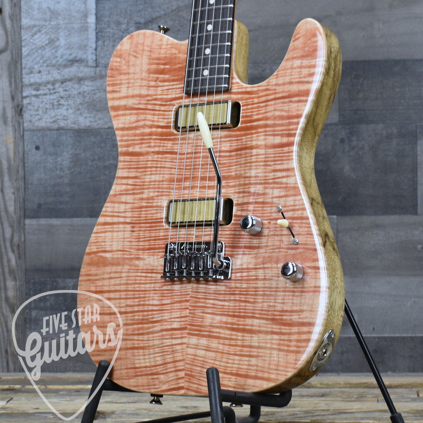 Tom Anderson Cobra - Natural Coral with Gigbag