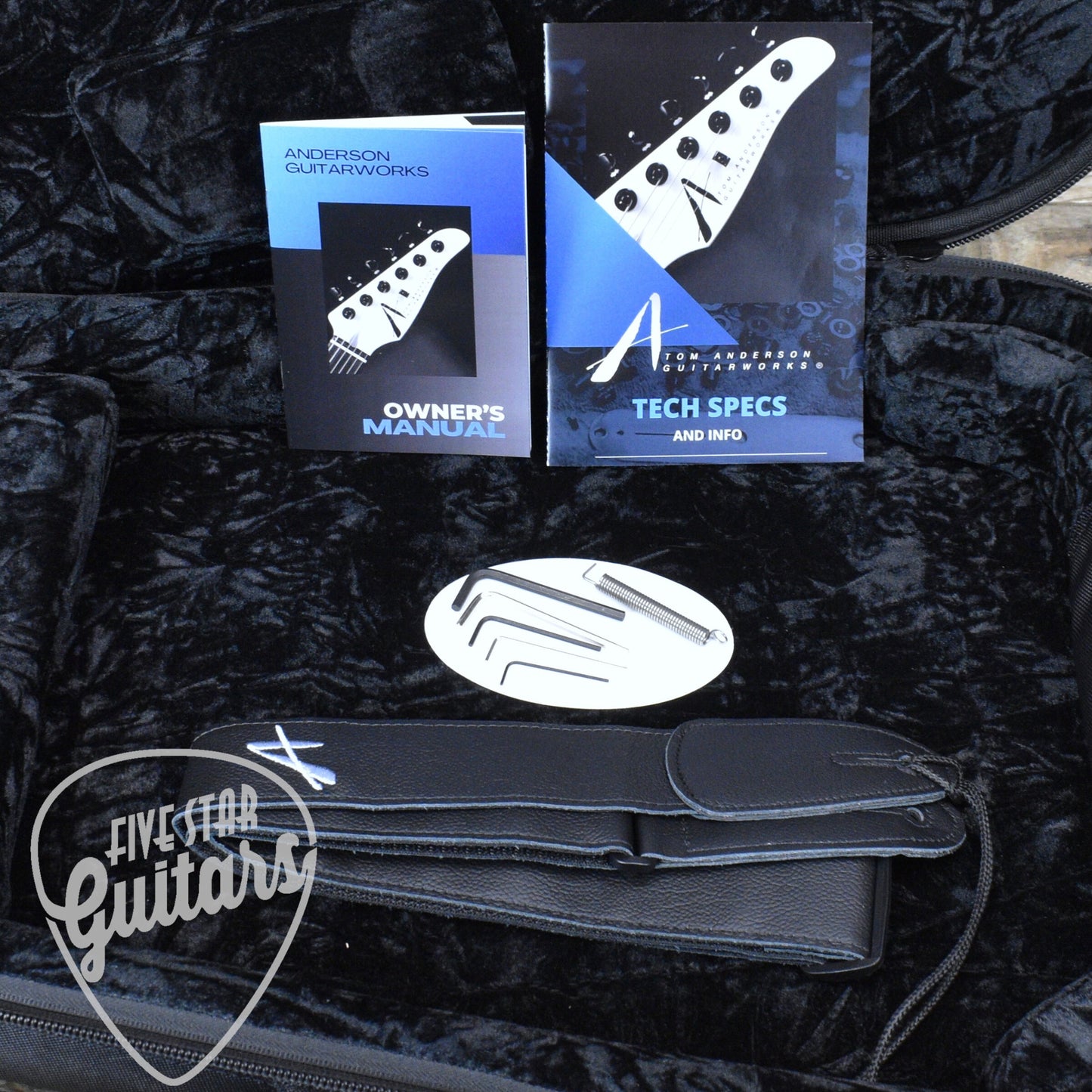 Tom Anderson Cobra - Natural Coral with Gigbag
