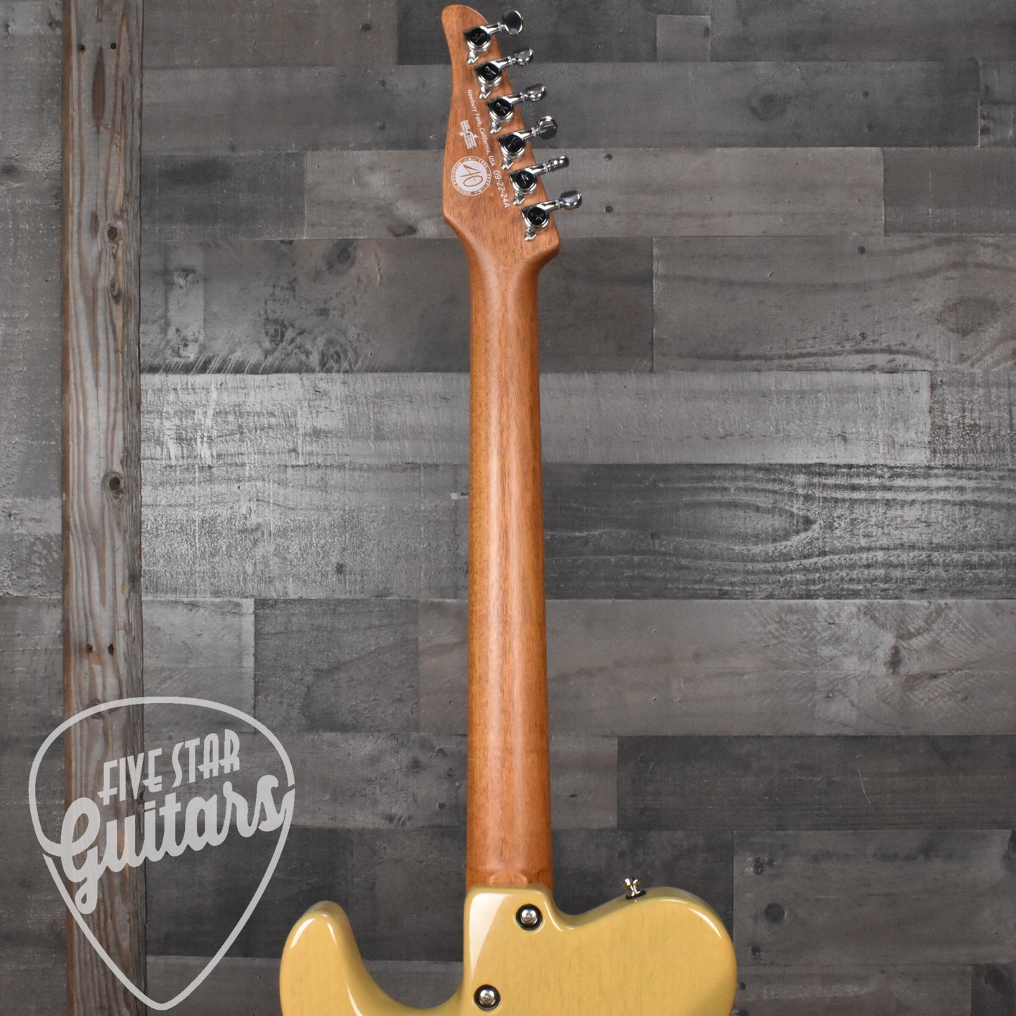 Tom Anderson Cobra T Special - Translucent Butterscotch with Hard Shell Case