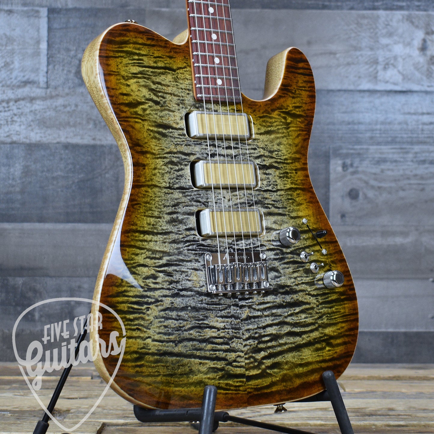 Tom Anderson Cobra - Natural Black to Honey Burst with Gigbag