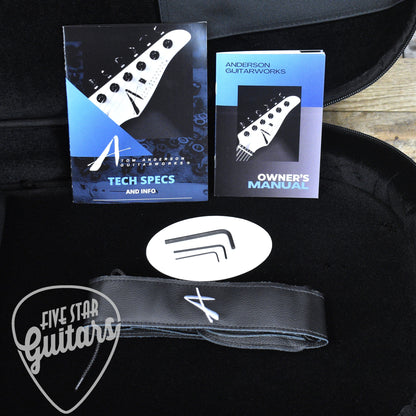 Tom Anderson Cobra - Natural Black to Honey Burst with Gigbag