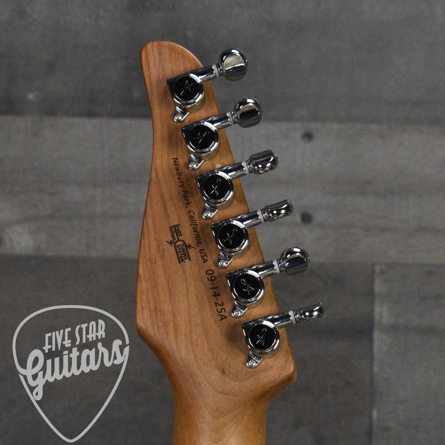 Tom Anderson Drop Top - Satin Natural Mocha Burst with Binding, Transparent Brown Back and Hard Shell Case