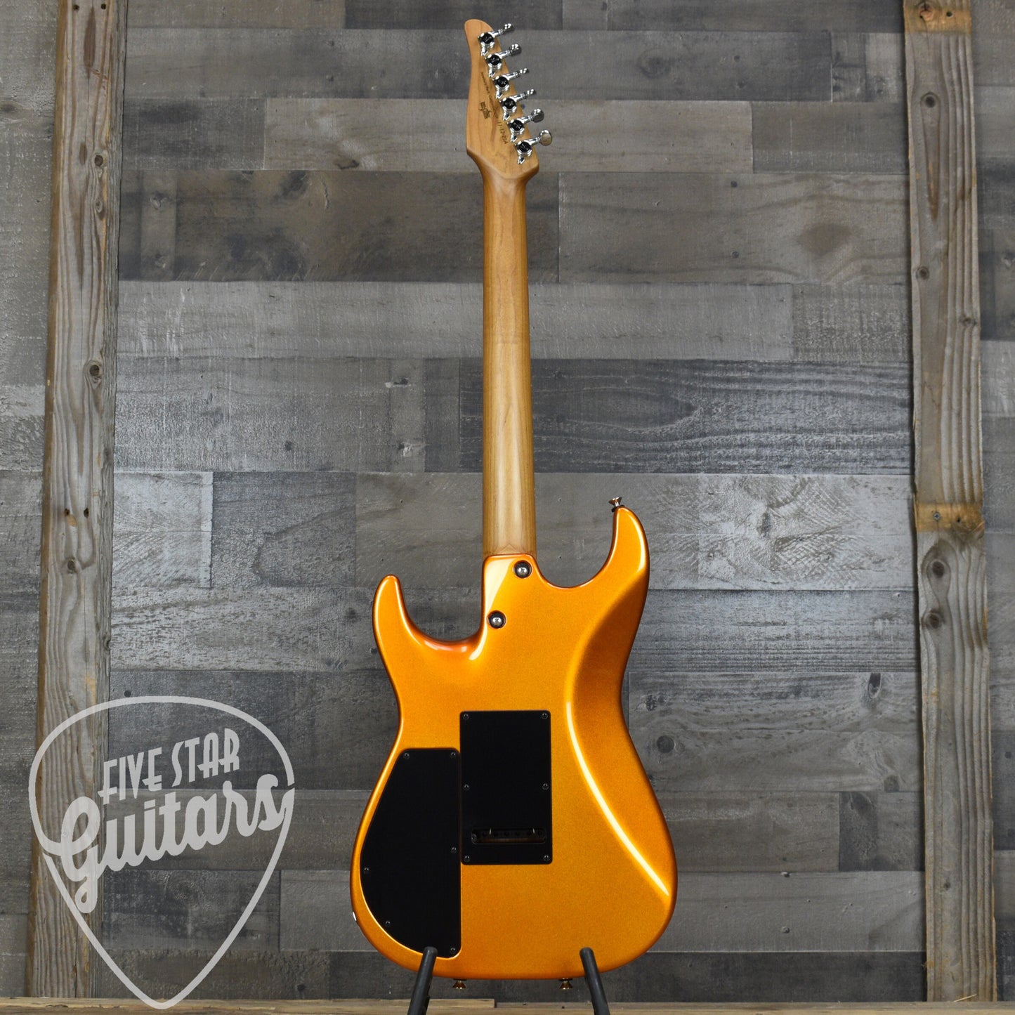 Tom Anderson Pro Am Shorty - Candy Apple Orange with Hard Shell Case