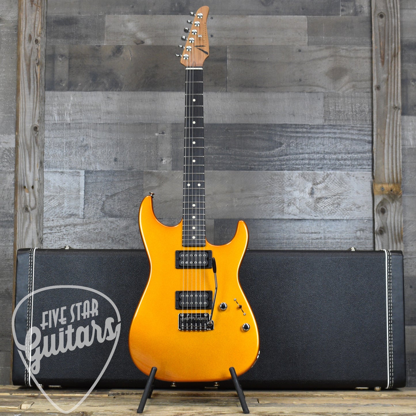 Tom Anderson Pro Am Shorty - Candy Apple Orange with Hard Shell Case