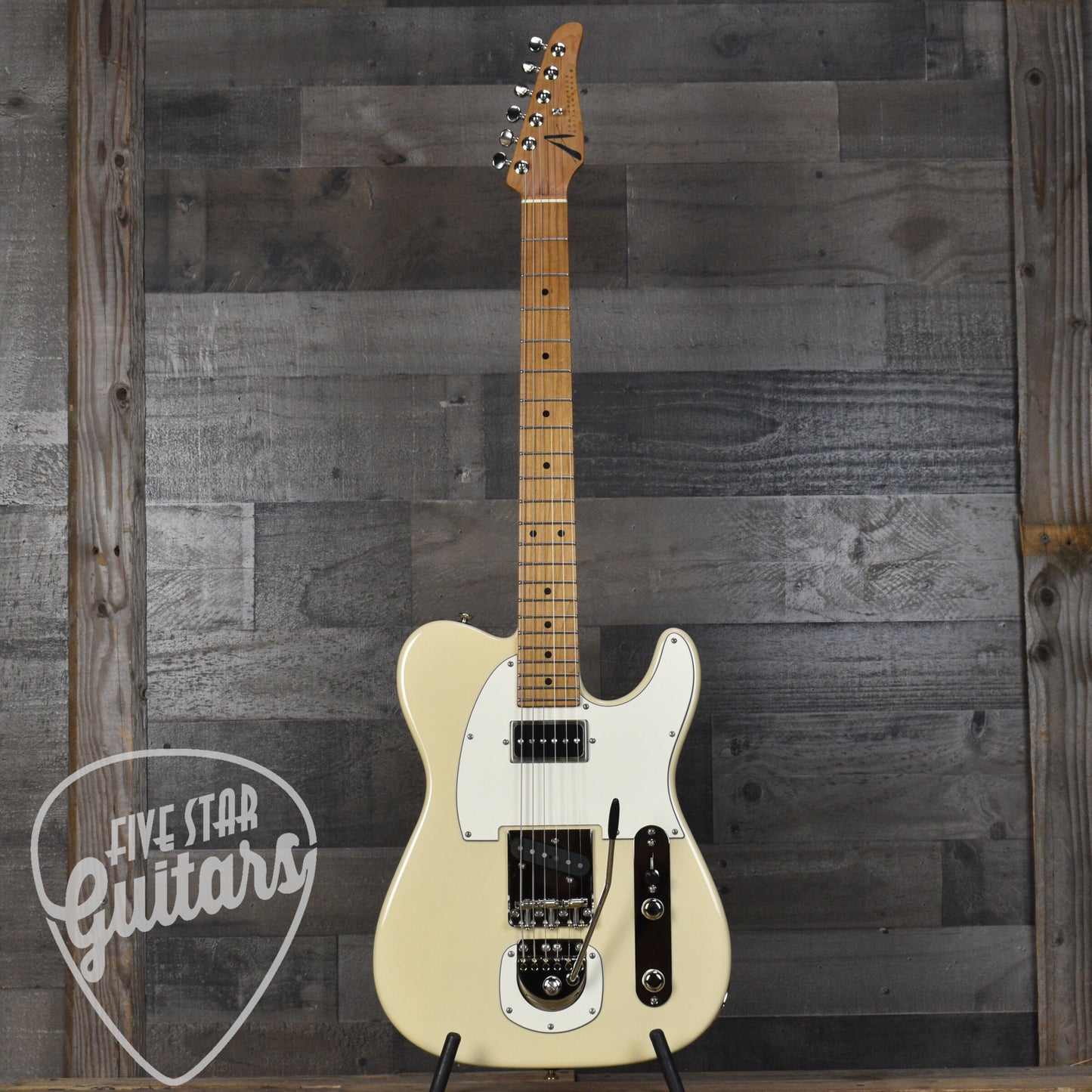 Tom Anderson T Icon with J Trem - Blonde with Hardshell Case