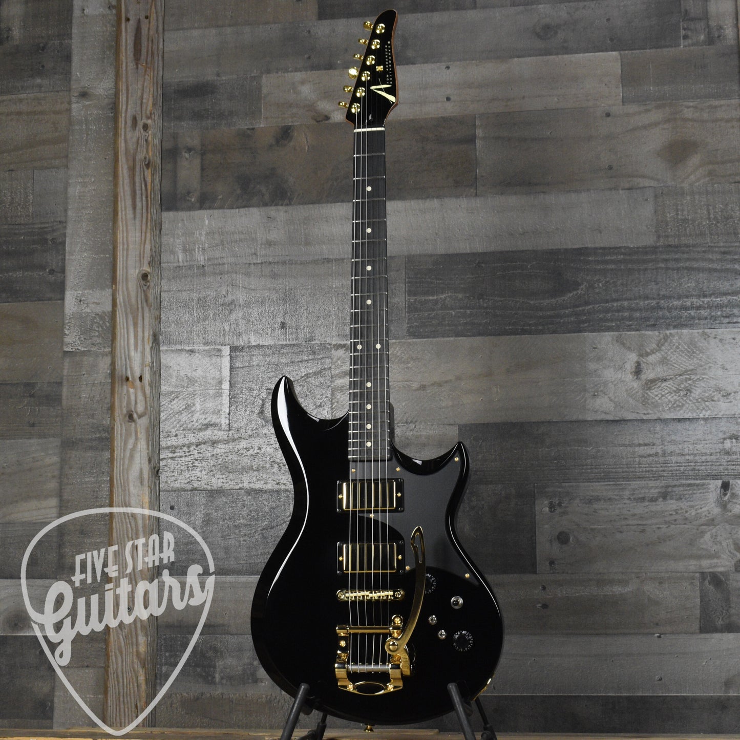 Tom Anderson Wolfhound with Gigbag - Black