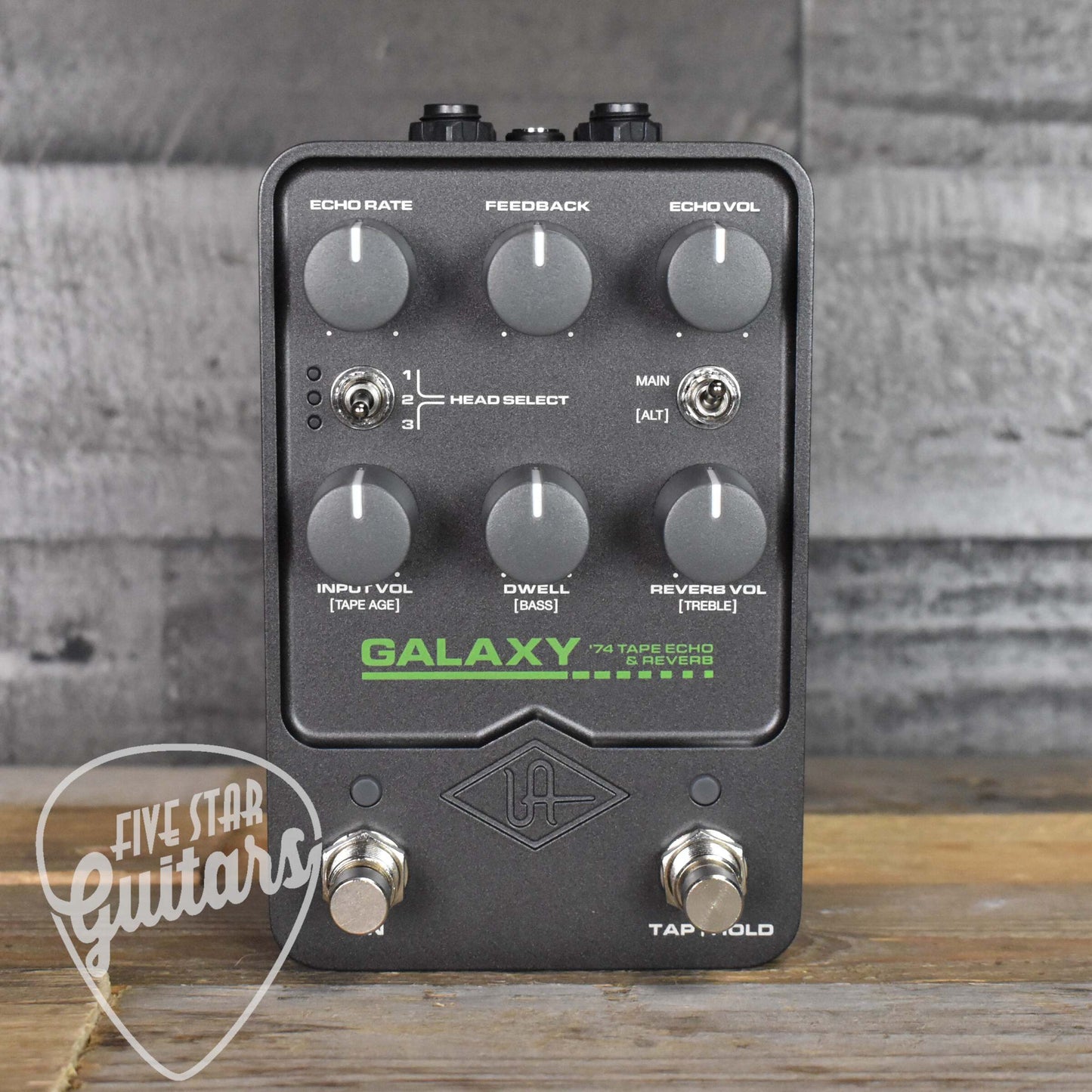 Universal Audio Galaxy '74 Tape Echo Reverb Pedal