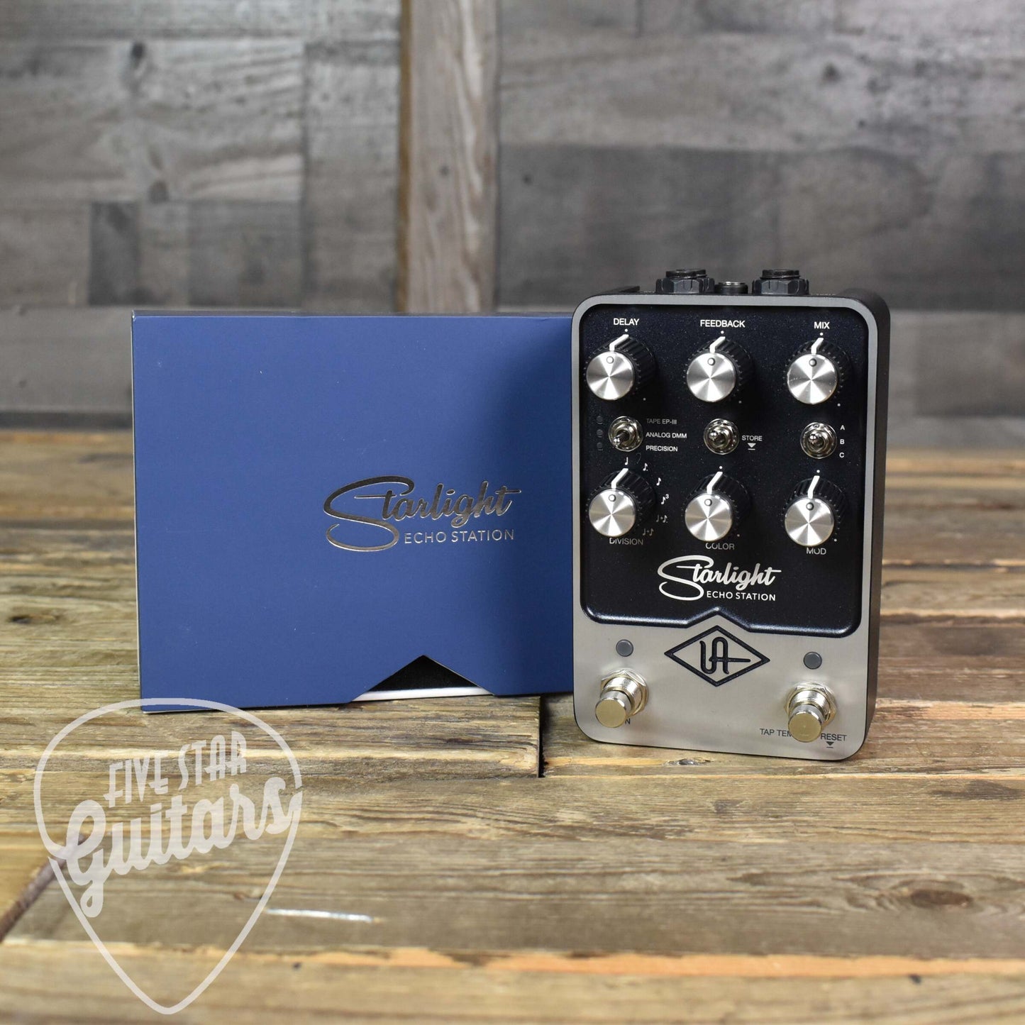 Universal Audio Starlight Delay Station Pedal