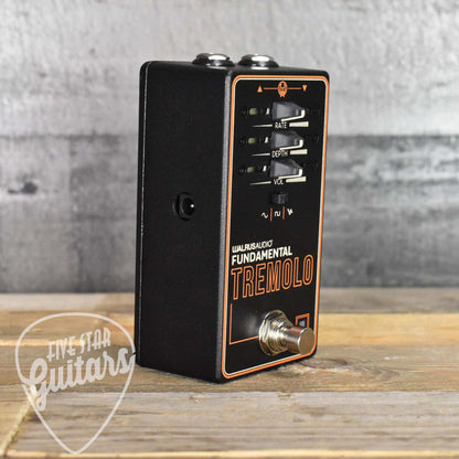 Walrus Audio Fundamental Tremolo