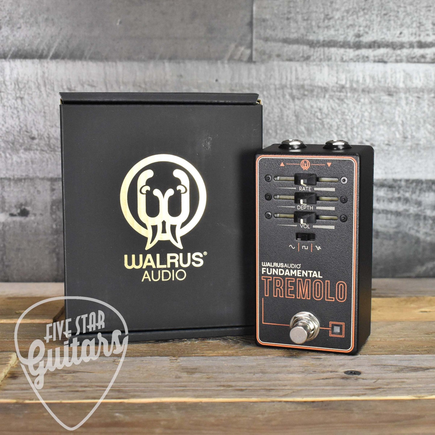 Walrus Audio Fundamental Tremolo