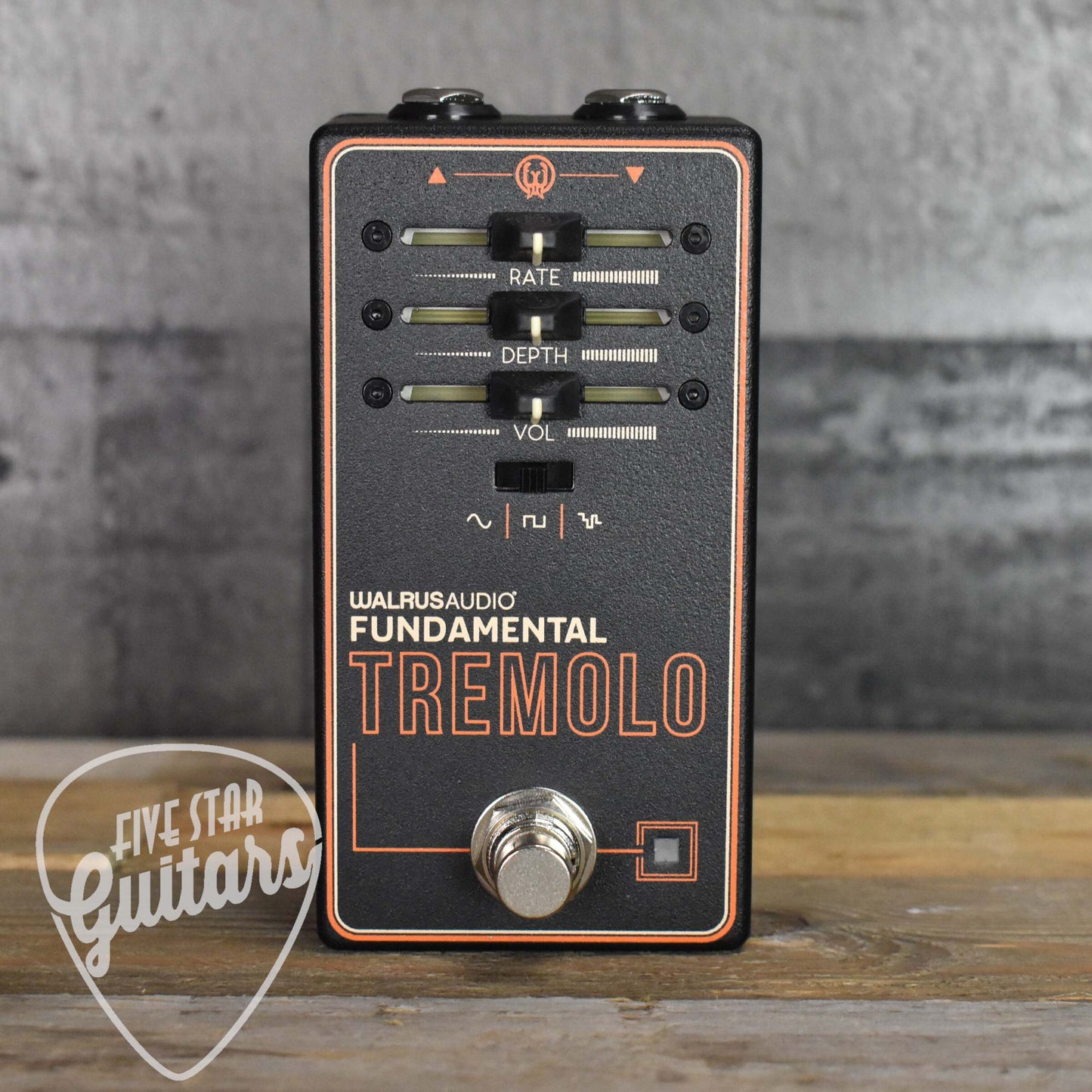 Walrus Audio Fundamental Tremolo
