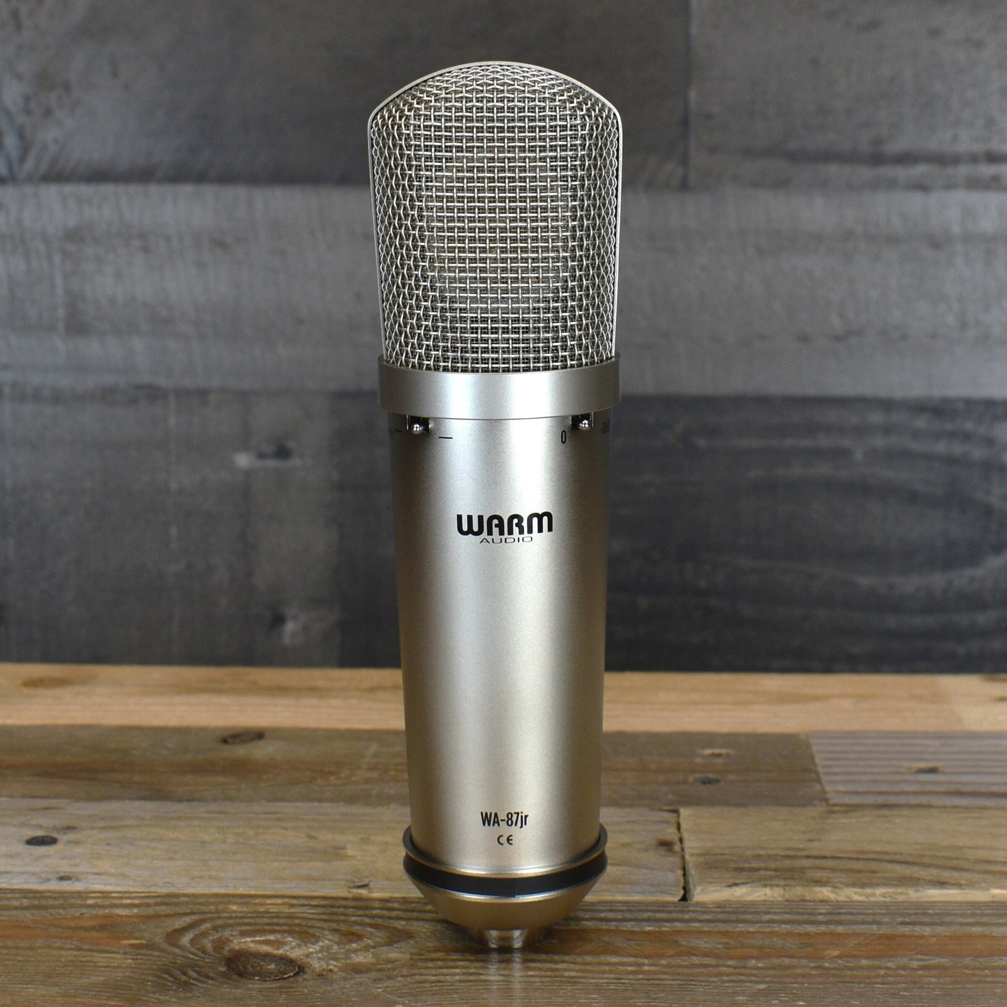 Warm Audio WA-87 Jr. Large Diaphragm Condenser Microphone - Silver