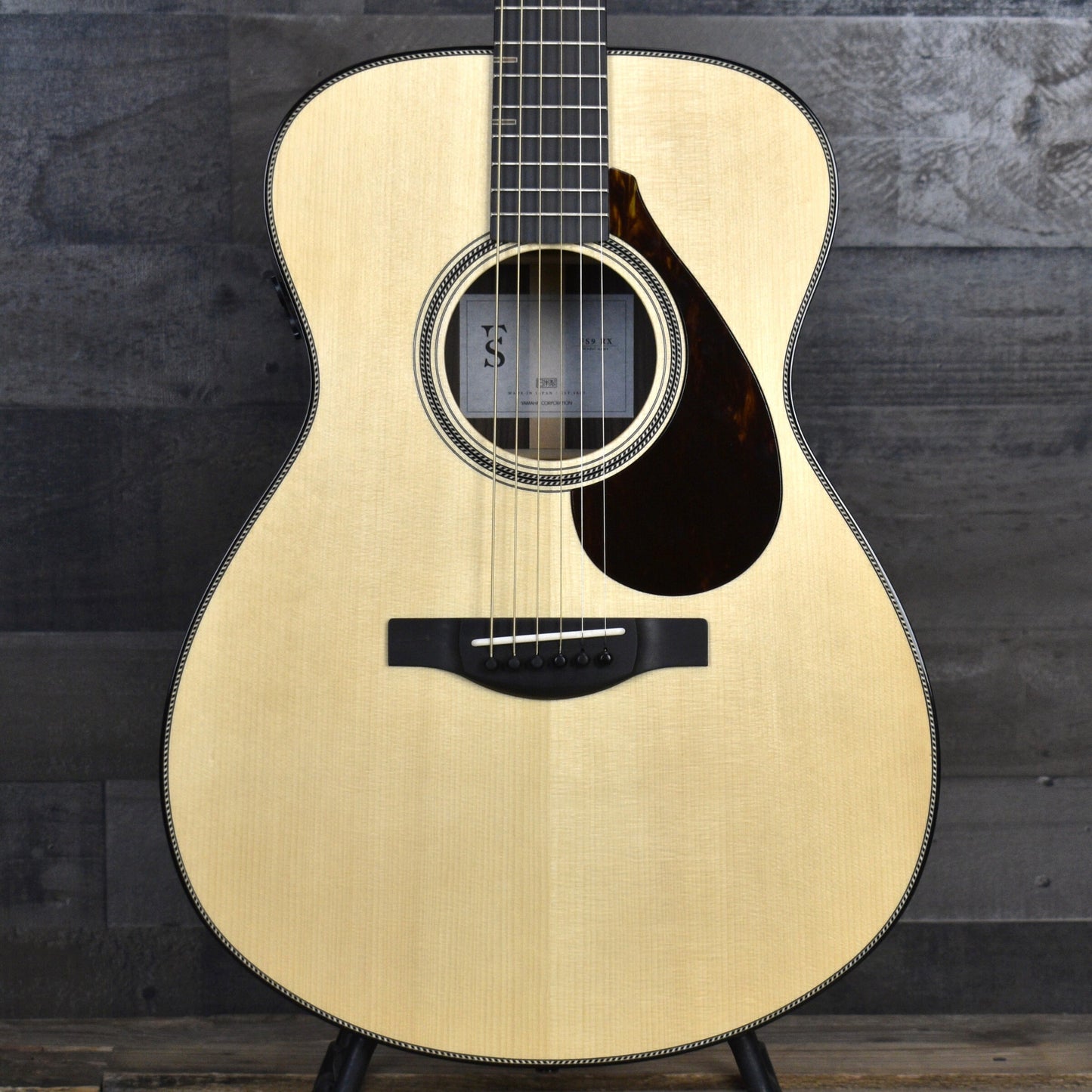 Yamaha FS9 RX - Natural Includes Yamaha Hardshell Case