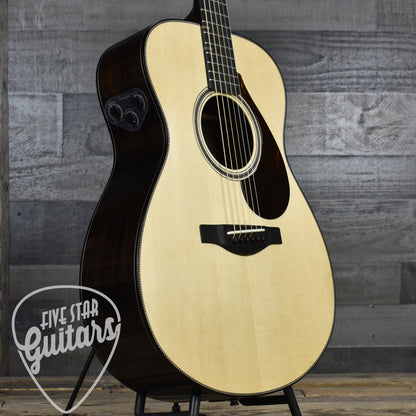 Yamaha FS9 RX - Natural Includes Yamaha Hardshell Case
