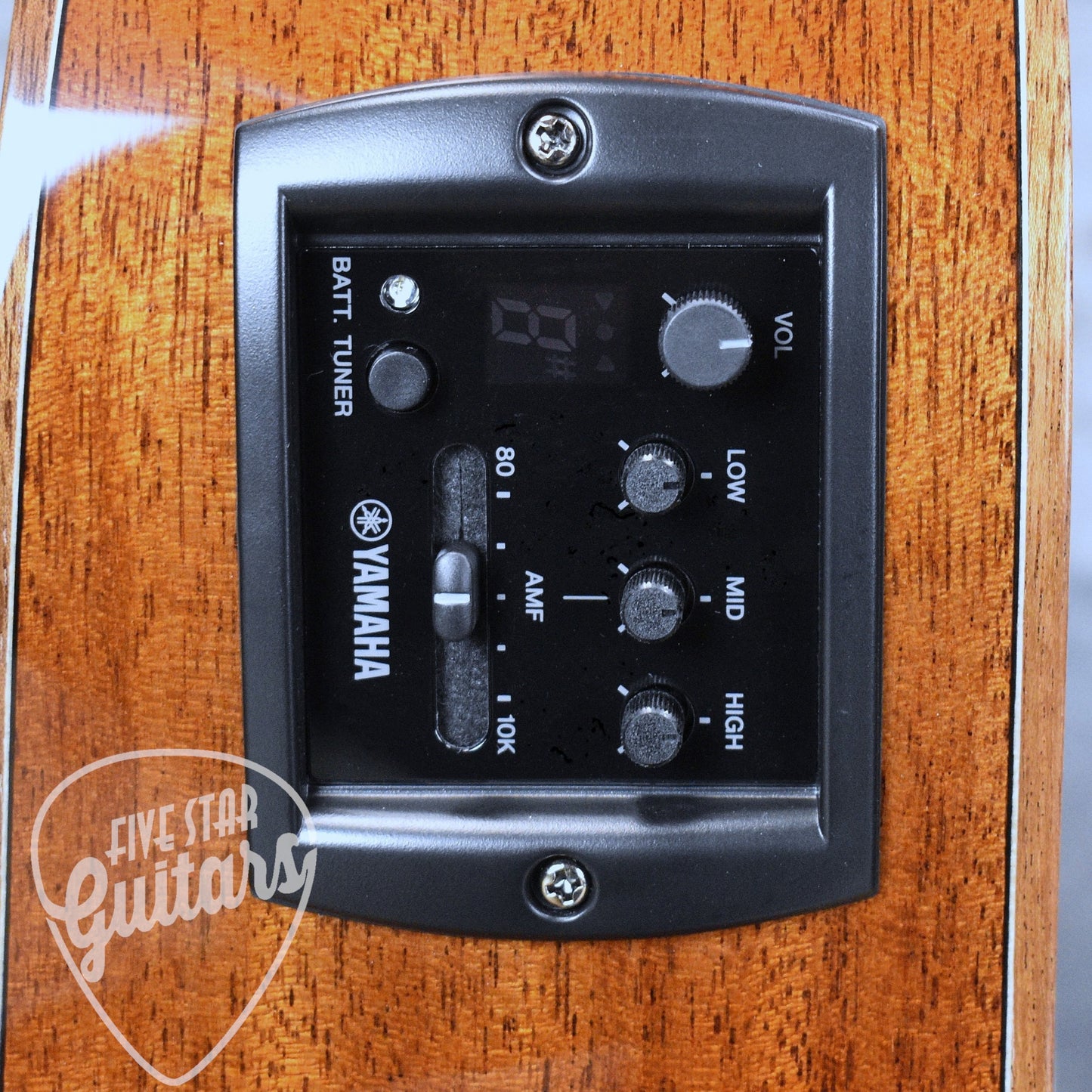 Yamaha A1M Acoustic/Electric - Vintage Natural