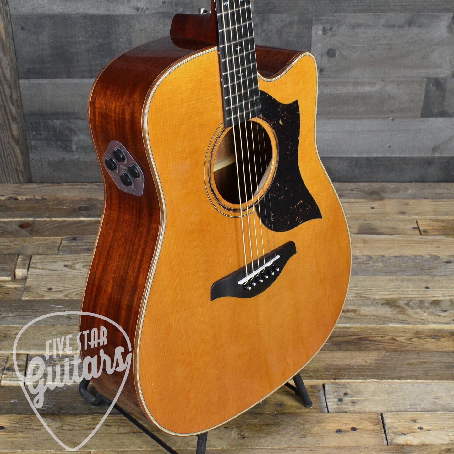 Yamaha A5M - Vintage Natural Includes Yamaha Hardshell Case