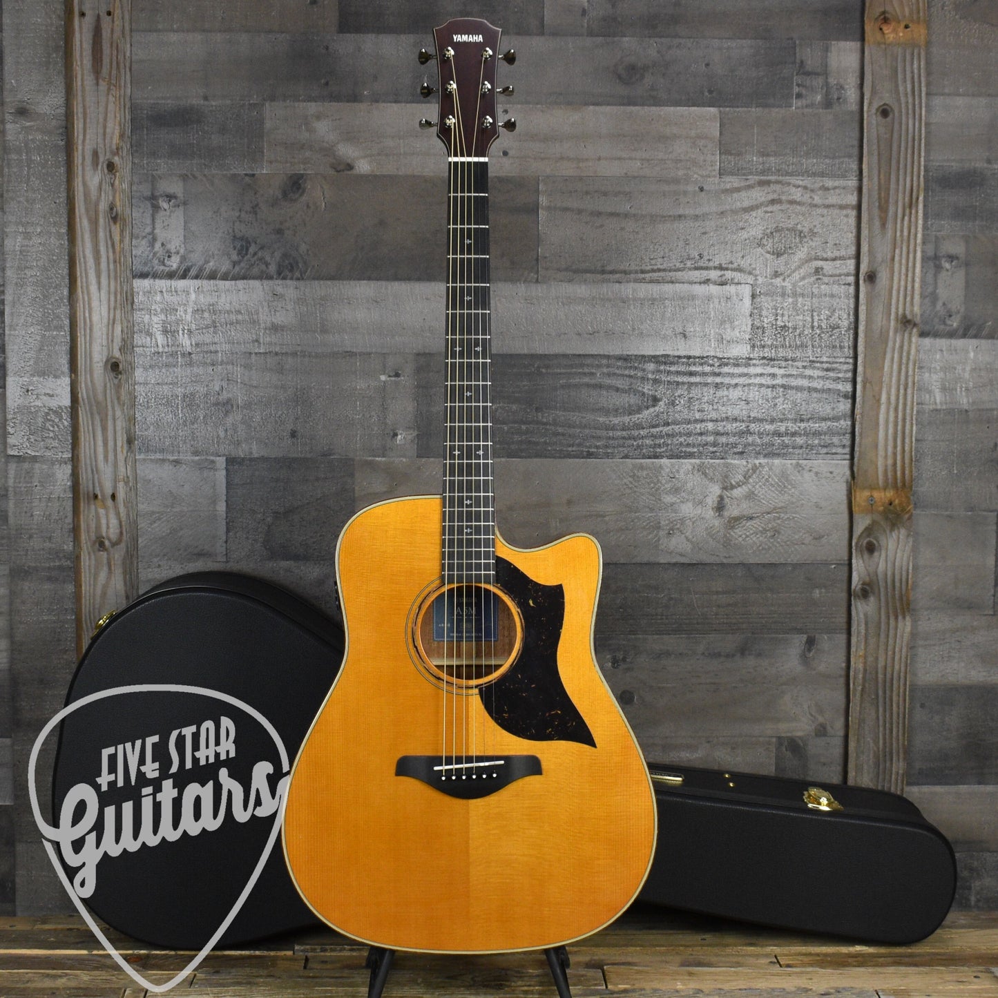 Yamaha A5M - Vintage Natural Includes Yamaha Hardshell Case