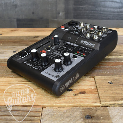Yamaha AG03MK2 3-Channel Live Streaming Loopback Audio USB Mixer