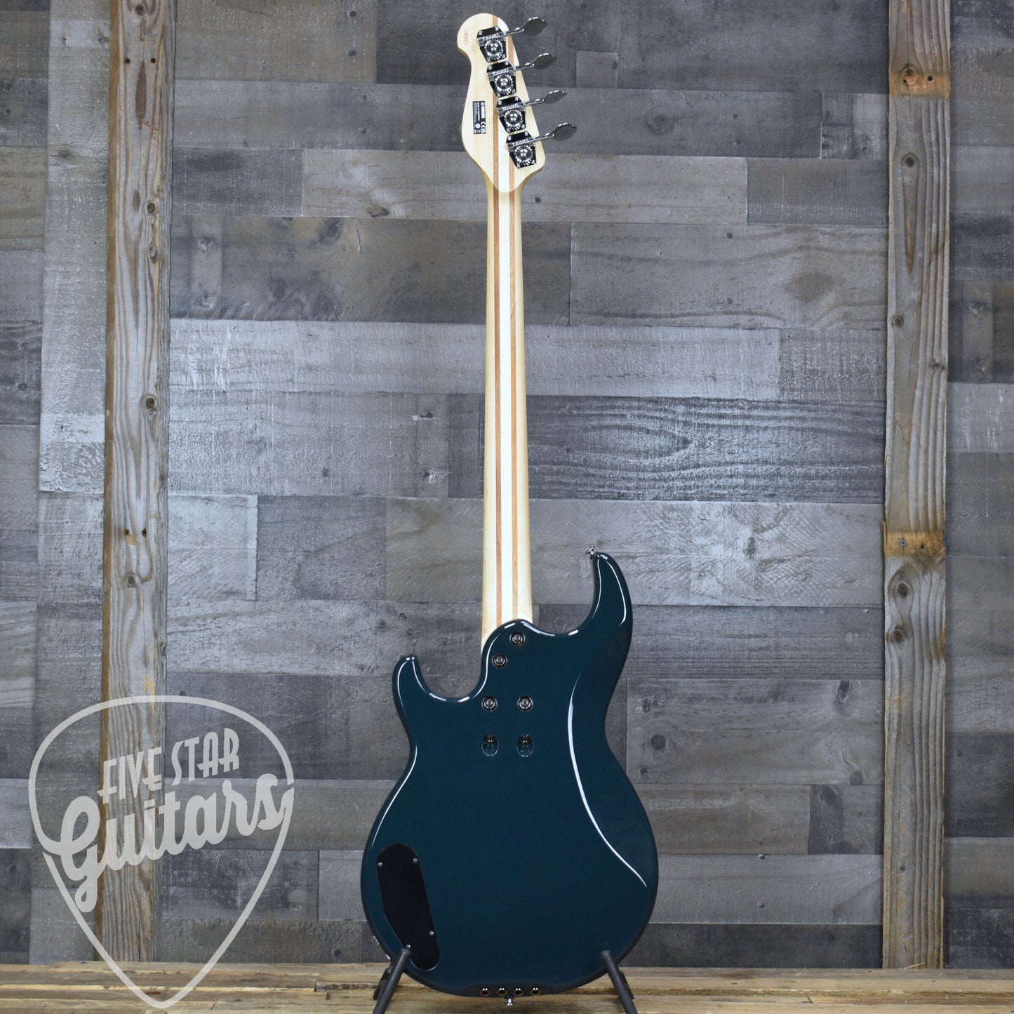 Yamaha Broadbass BB434 - Teal Blue