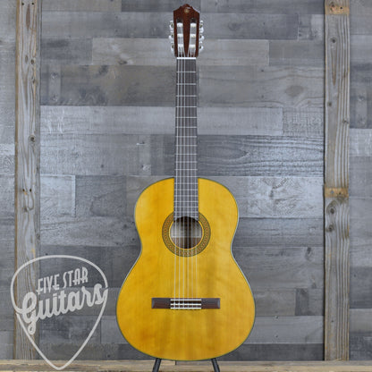 Yamaha CG142CH Nylon String Classical Acoustic Guitar - Natural
