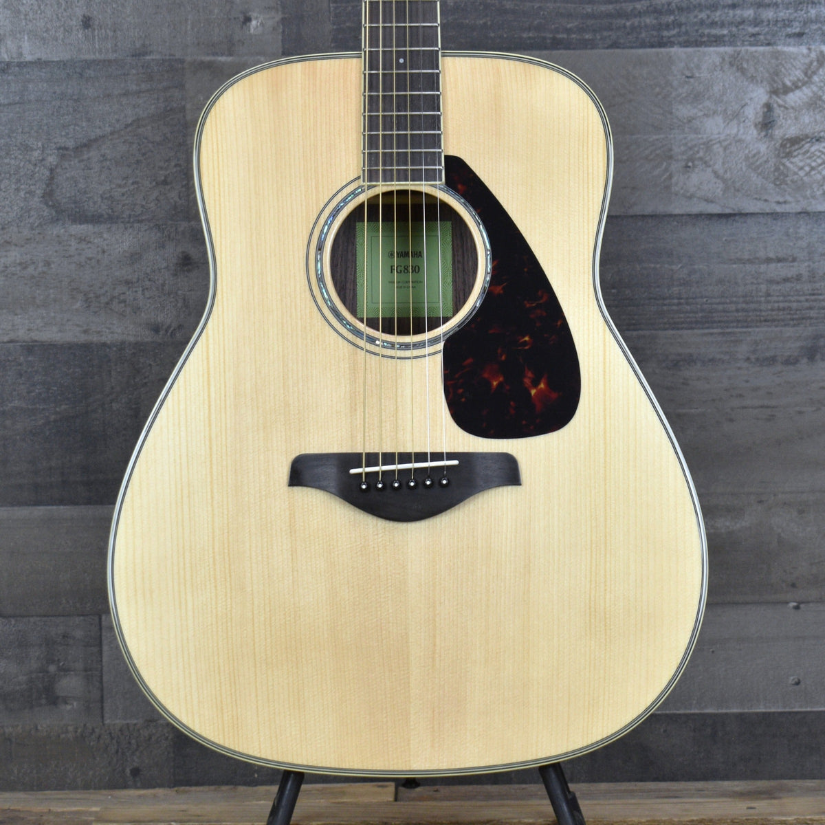 Yamaha FG830 Acoustic Guitar - Natural