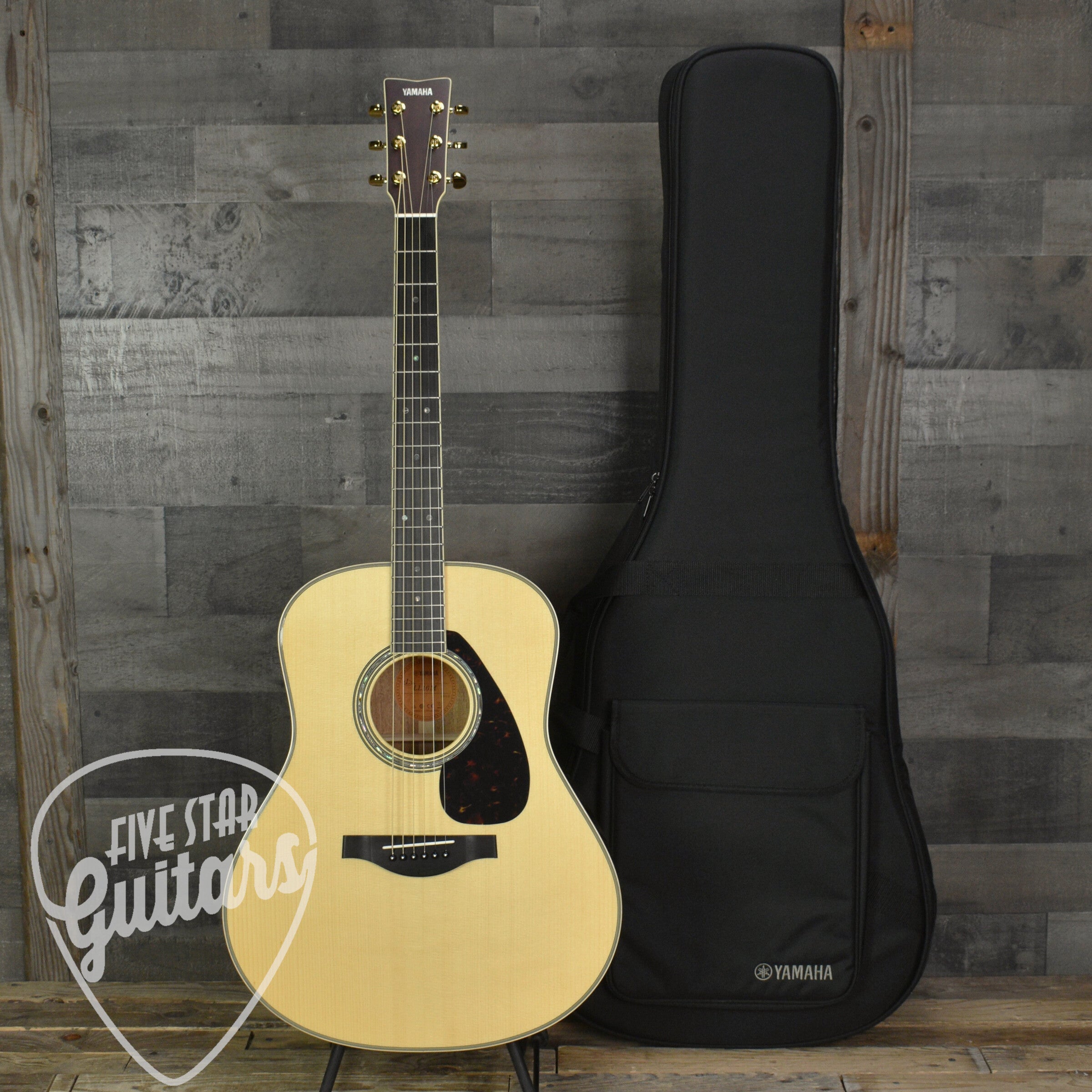 Yamaha LL16 ARE HB Jumbo Acoustic - Natural with Hard Bag – Five