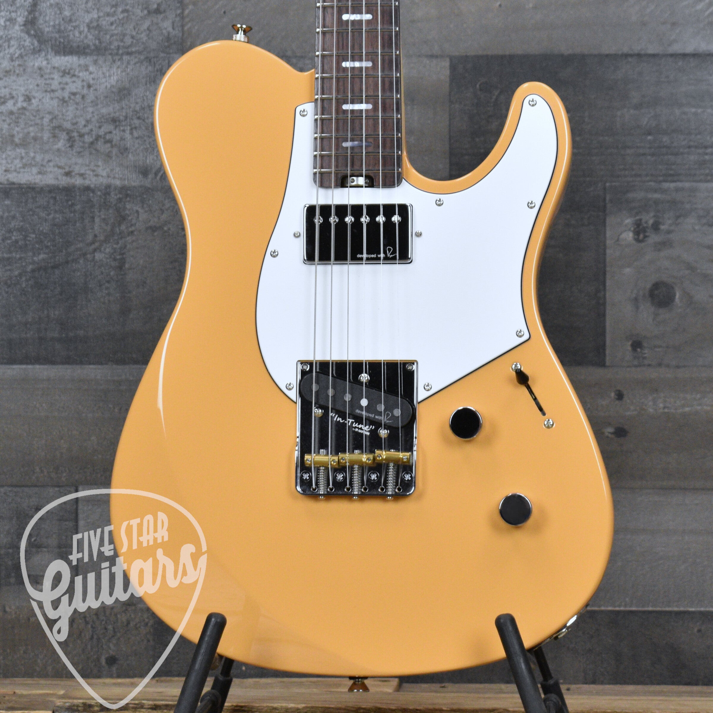 Yamaha PACP11S Pacifica SC Professional - Sunny Orange with Hard