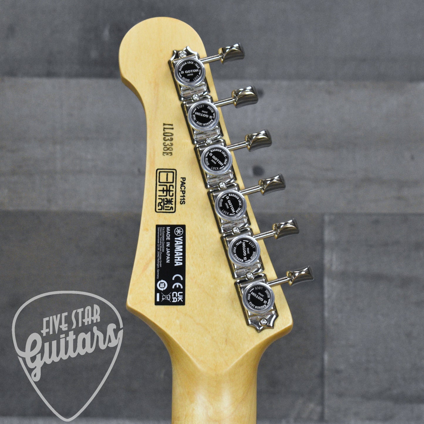 Yamaha PACP11S Pacifica SC Professional - Sunny Orange with Hard Shell Case