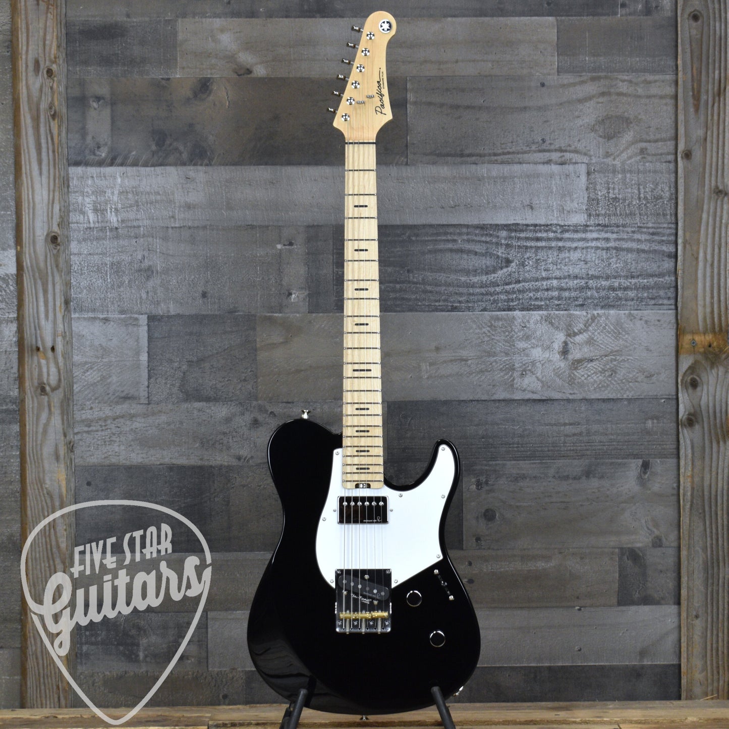 Yamaha PACS+11SM Pacifica SC Standard Plus - Black with Gigbag