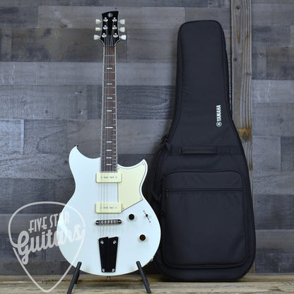 Yamaha Revstar RSS02T - Vintage White with Gigbag