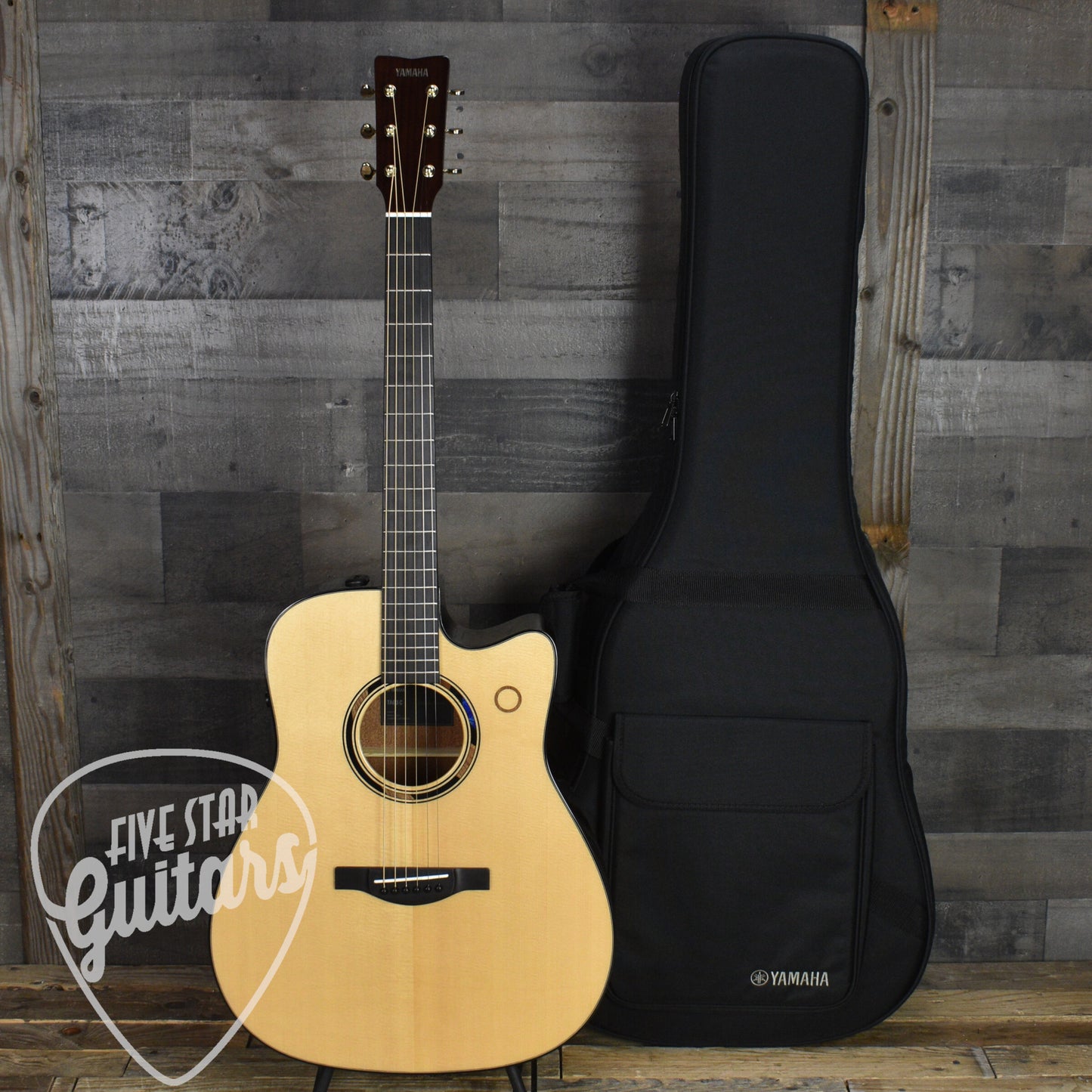 Yamaha TAG3 C TransAcoustic - Natural with Gig Bag