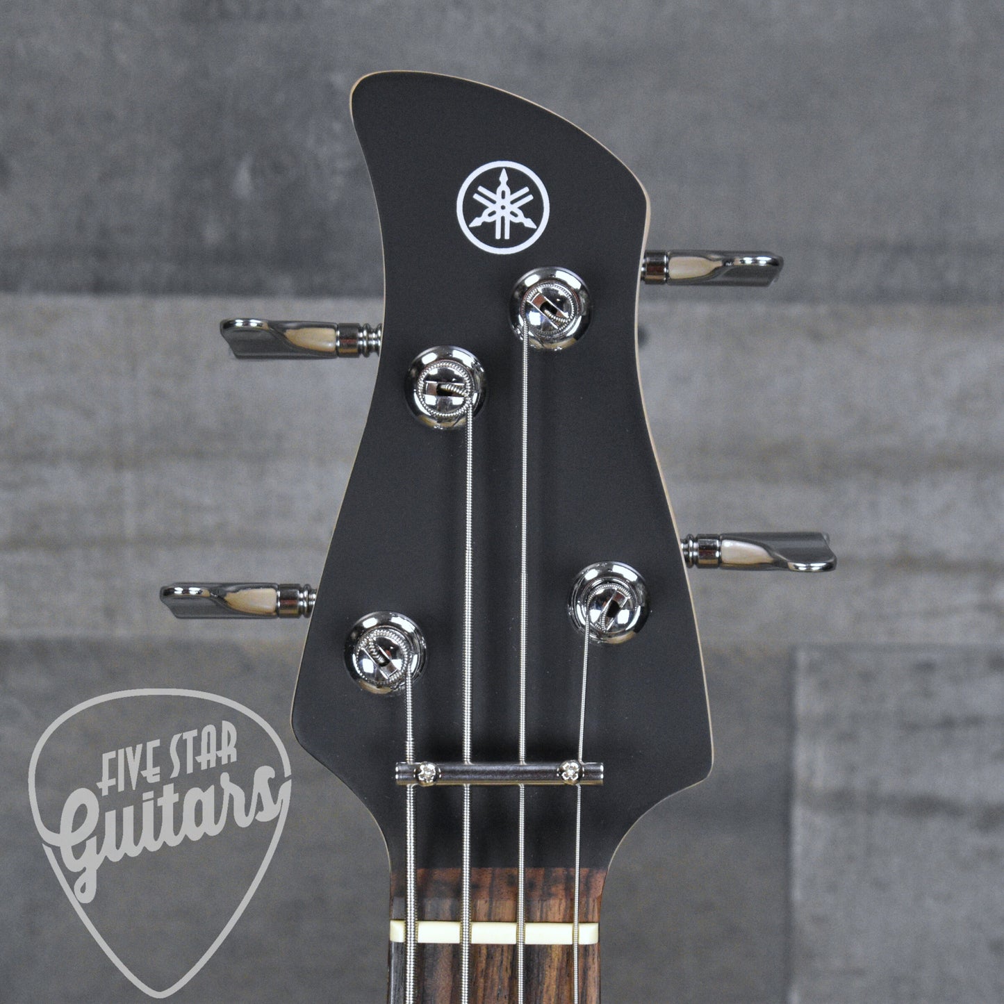 Yamaha TRBX174 - Dark Blue Metallic